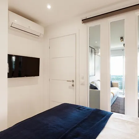 Heavnstay Centre I Apartment