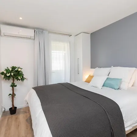 Heavnstay Centre I Apartment