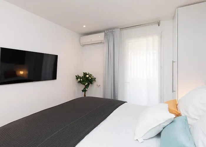 Апартаменты Heavnstay Centre I