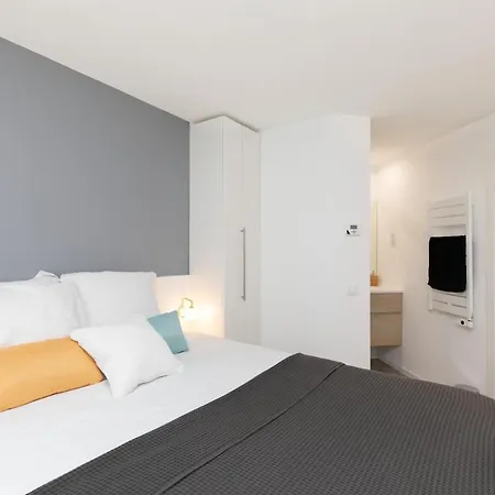 Heavnstay Centre I Appartamento Cannes